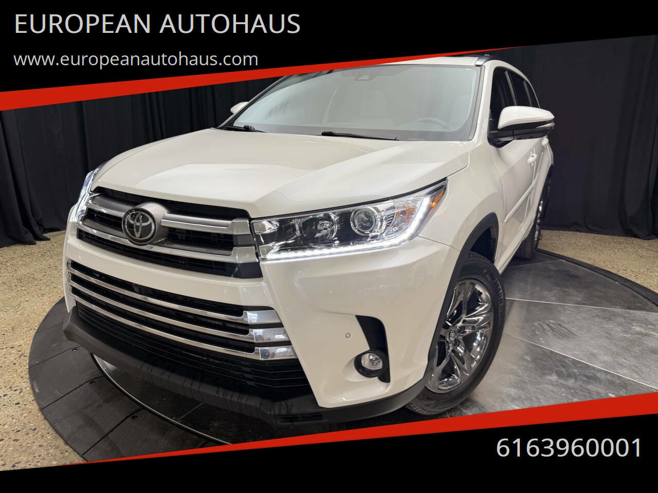 Used 2019 Toyota Highlander Limited Platinum AWD/4WD image 1