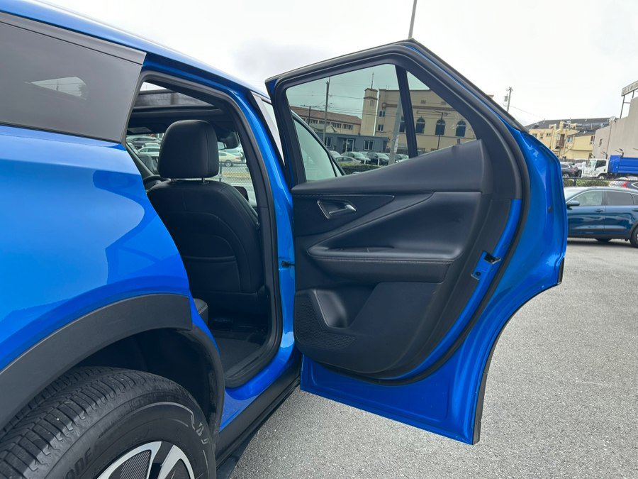 Used 2024 Chevrolet Blazer EV LT AWD/4WD image 36