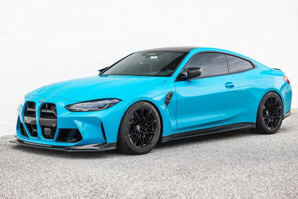 Used 2022 BMW M4 Competition w/ M Carbon Exterior Package image 19