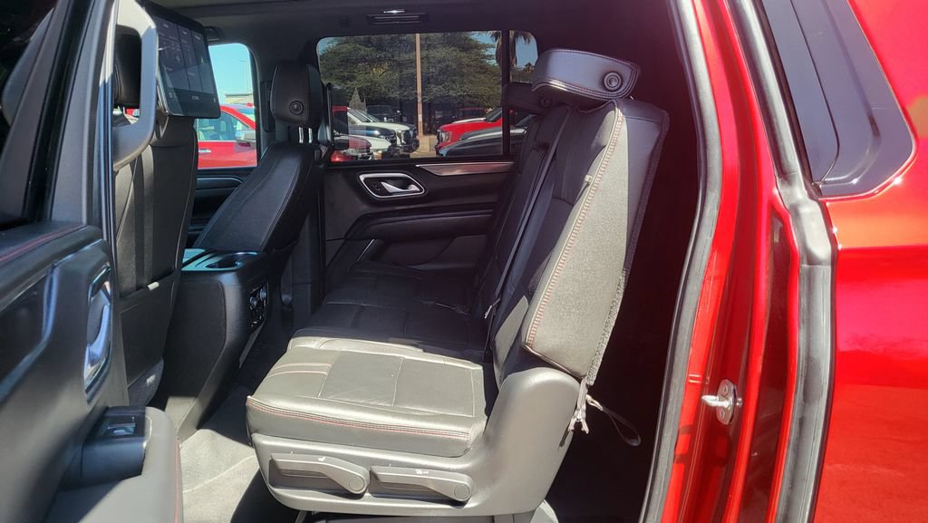 Used 2021 Chevrolet Suburban RST w/ Rear Media and Nav Package AWD/4WD image 24