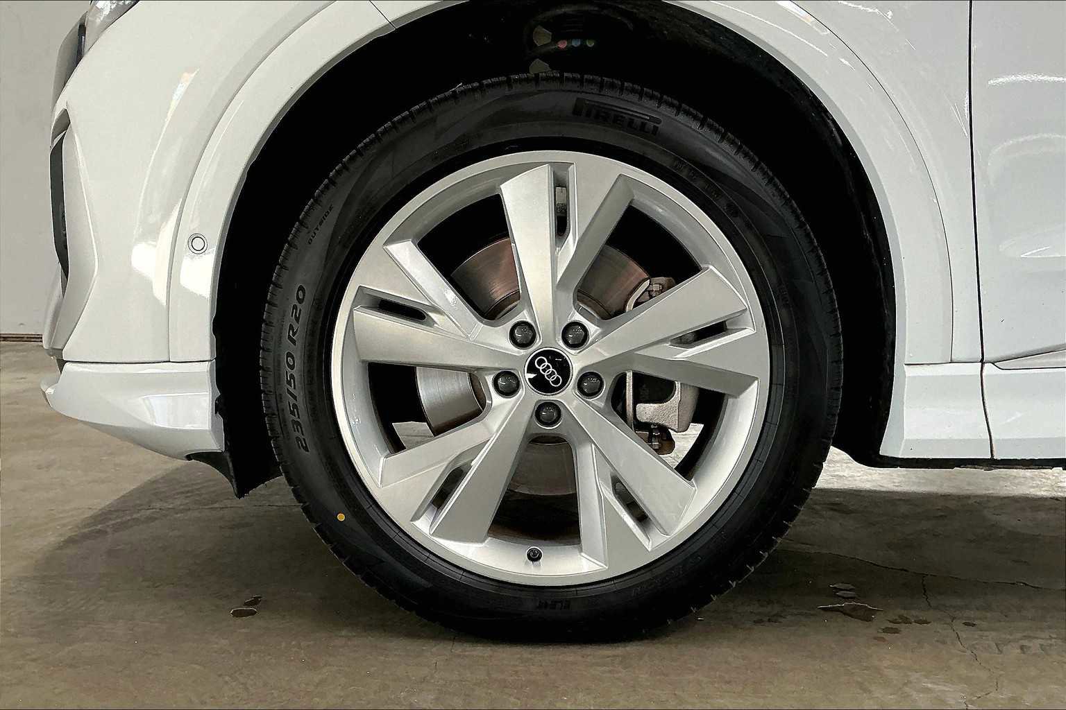 Used 2023 Audi Q4 e-tron Prestige w/ 20" Wheel Package image 12