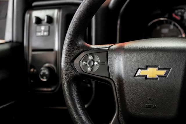 Used 2015 Chevrolet Silverado 2500 W/T w/ WT Convenience Package AWD/4WD image 17