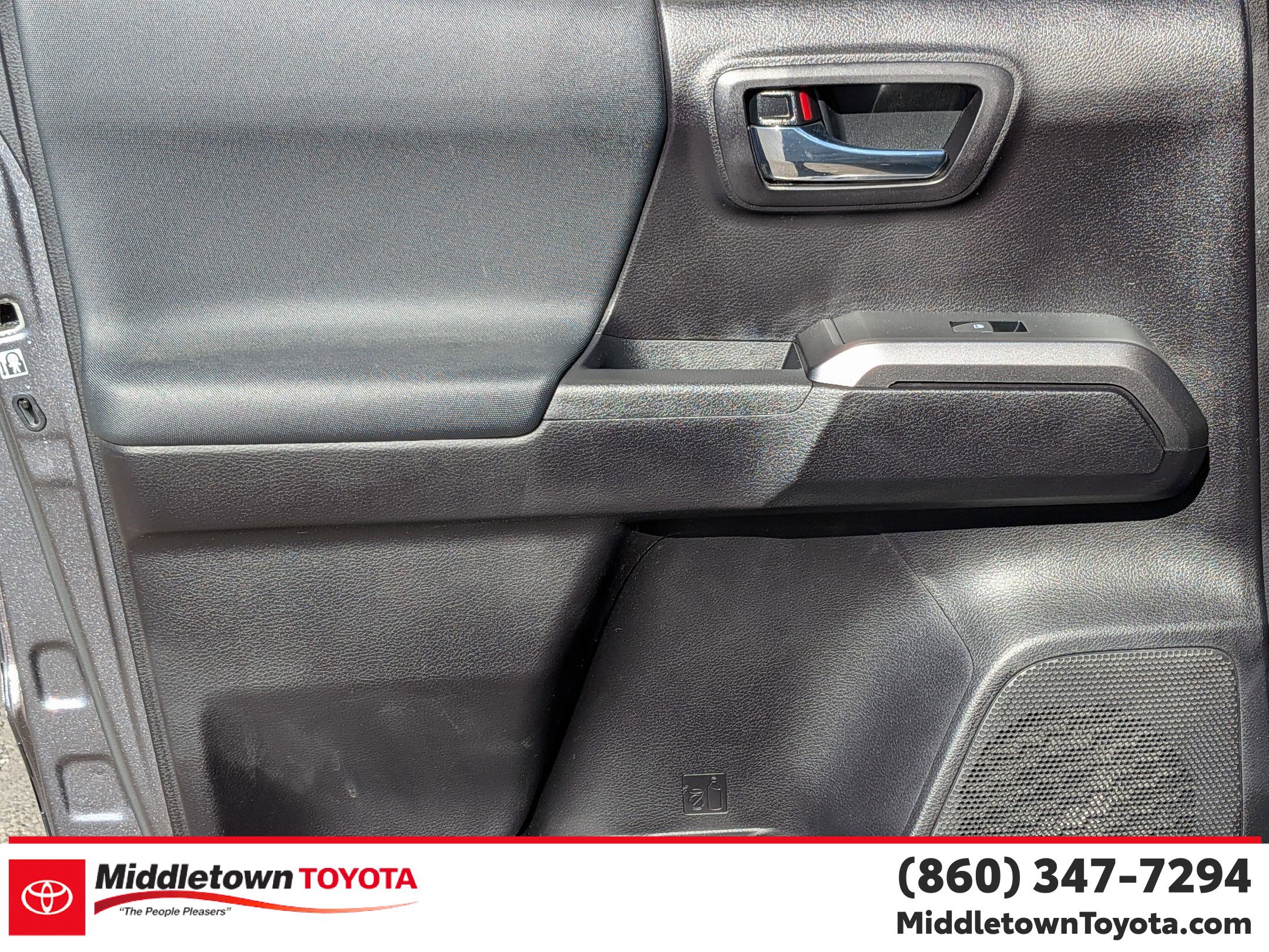 Certified 2019 Toyota Tacoma TRD Sport image 29