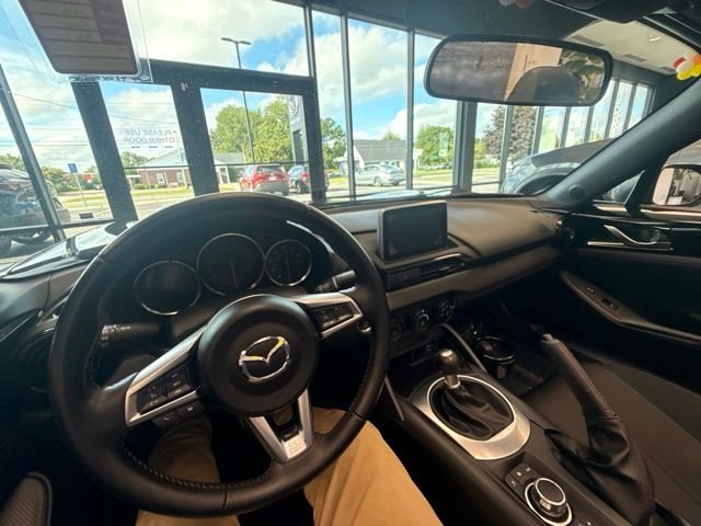 Used 2016 MAZDA MX-5 Miata Club w/ Brembo/BBS Package RWD image 22
