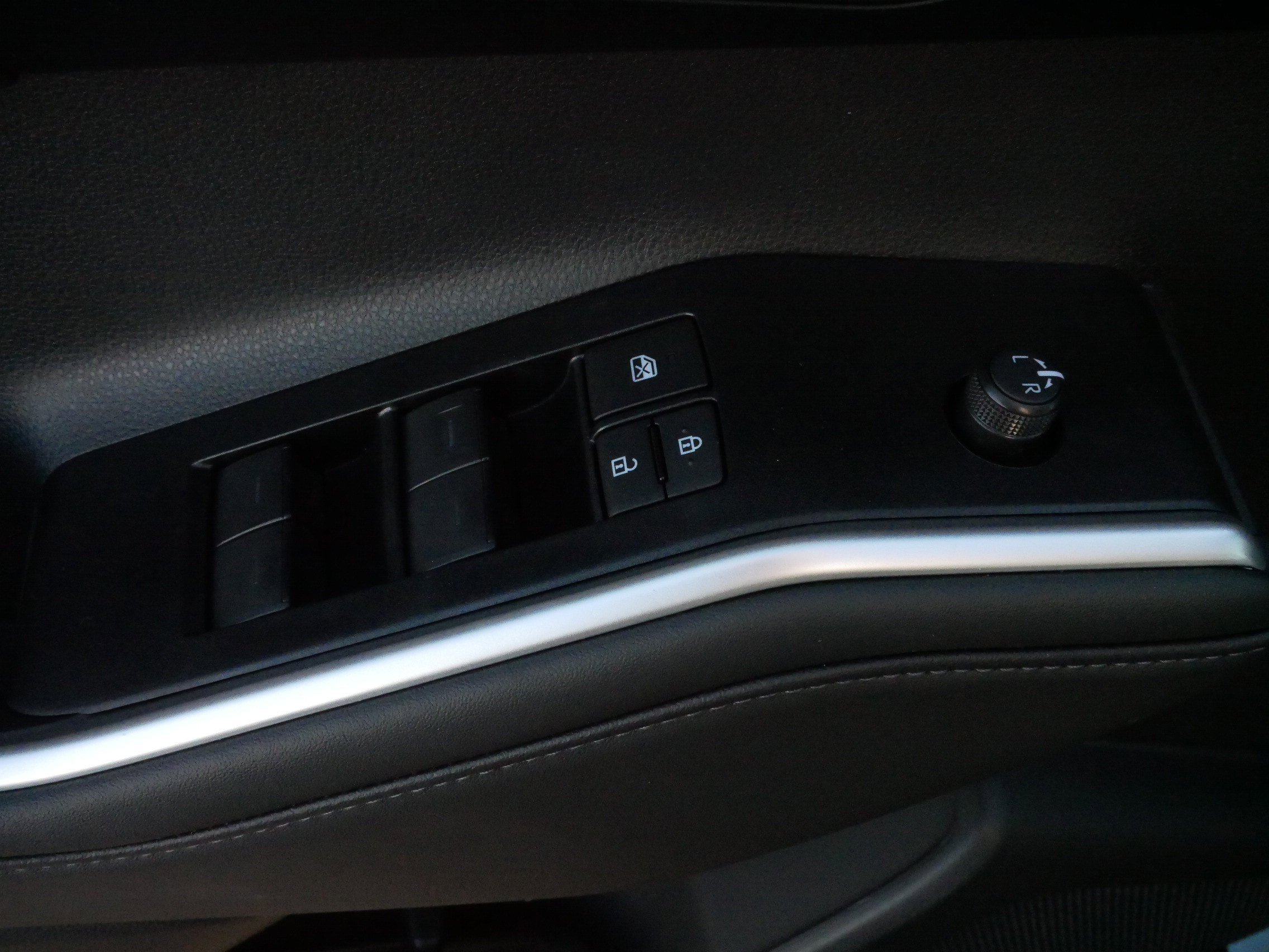 Certified 2026 Toyota Highlander XLE image 19