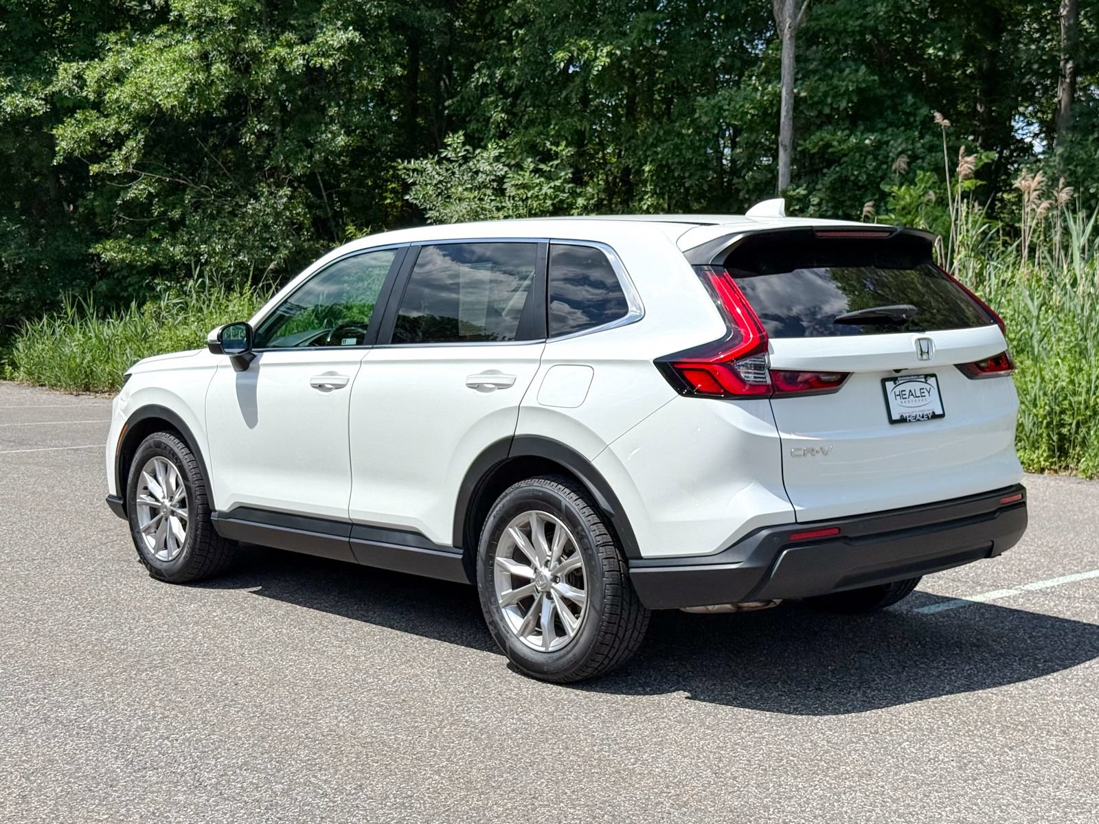 Used 2023 Honda CR-V EX-L image 4