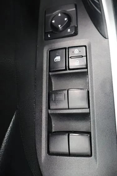 Used 2025 Toyota RAV4 LE FWD image 21
