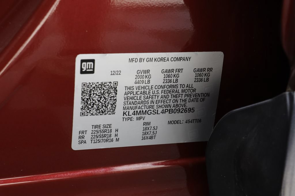 Used 2023 Buick Encore GX Essence w/ Advanced Technology Package AWD/4WD image 26