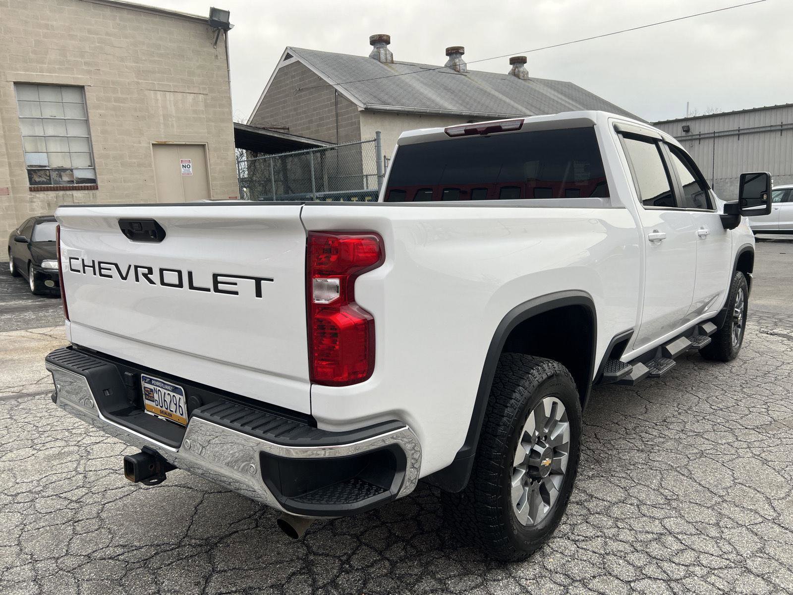 Used 2024 Chevrolet Silverado 2500 LT w/ All Star Edition AWD/4WD image 6