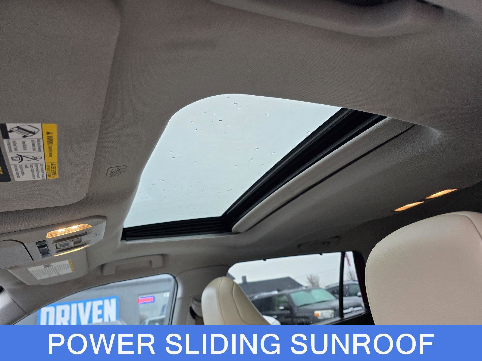 Used 2021 Toyota Highlander XLE image 30