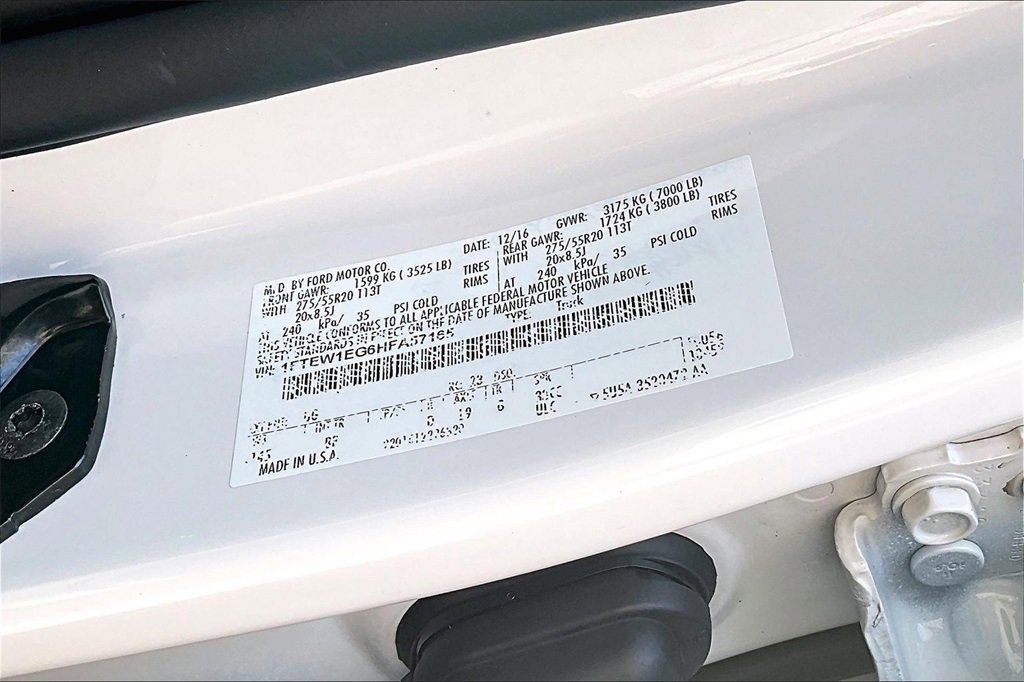 Used 2017 Ford F150 Platinum w/ Equipment Group 701A Luxury image 20