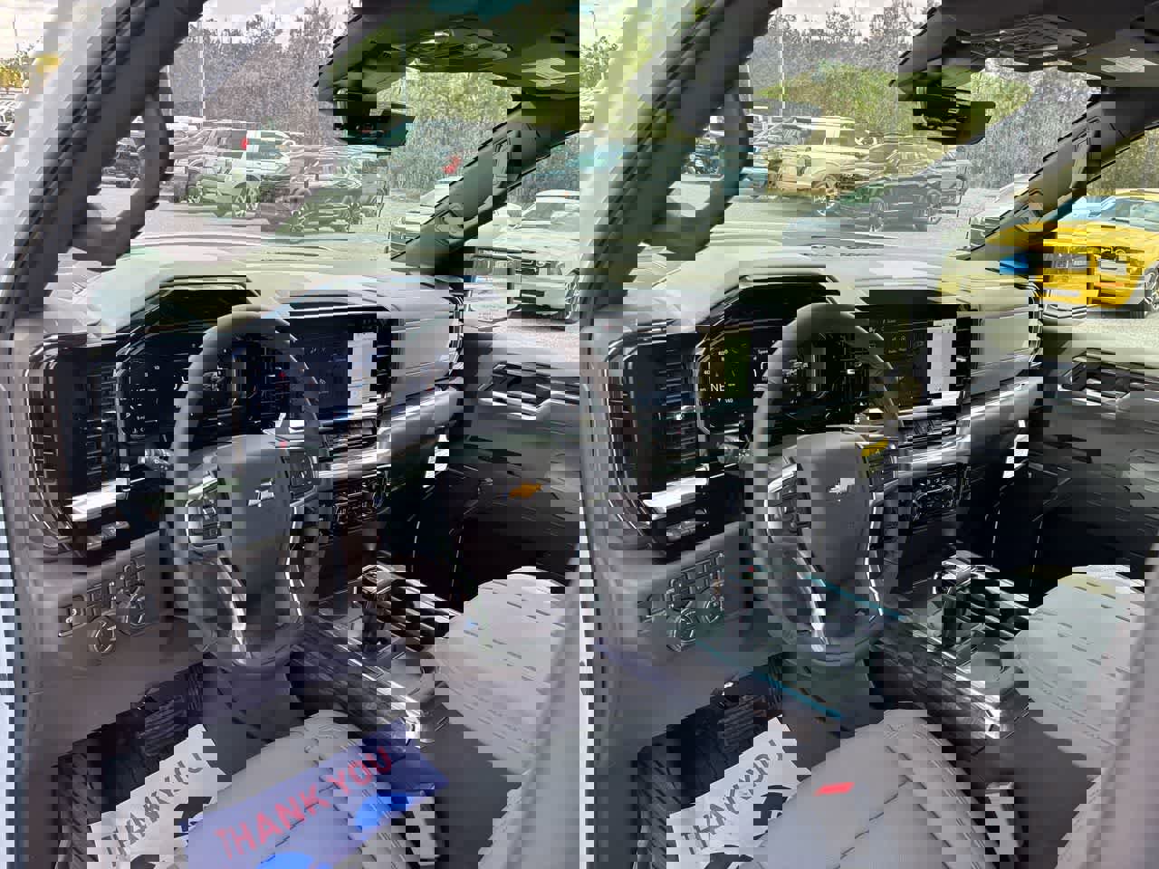 New 2026 Chevrolet Silverado 1500 LTZ w/ LTZ Premium Package image 10