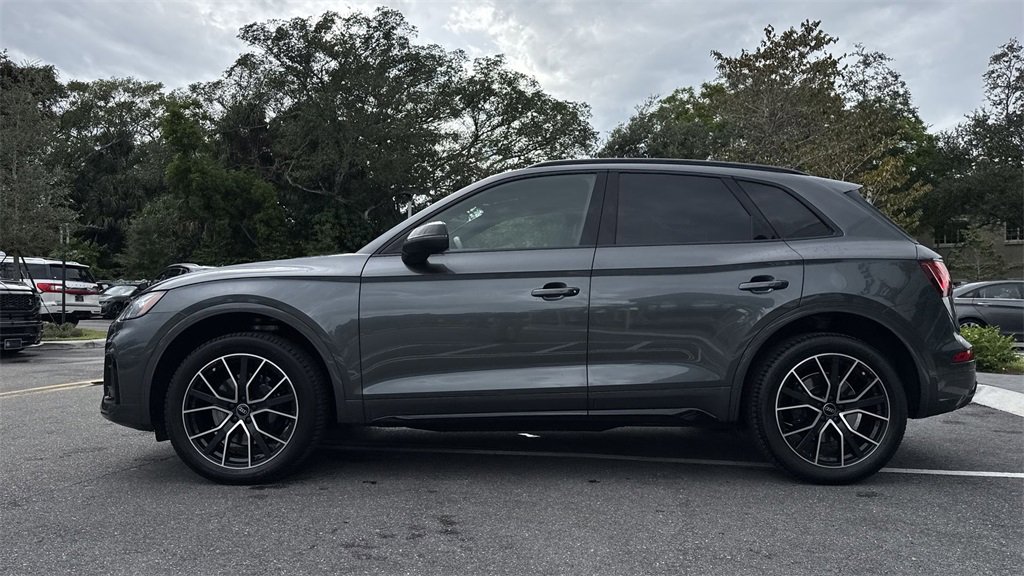 Used 2023 Audi SQ5 Premium Plus w/ Premium Plus Package image 28