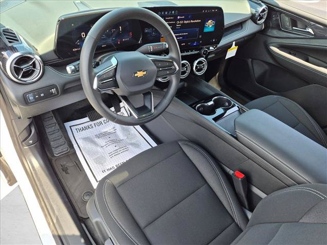 New 2026 Chevrolet Blazer EV LT w/ LPO, Blackout Package FWD video 3