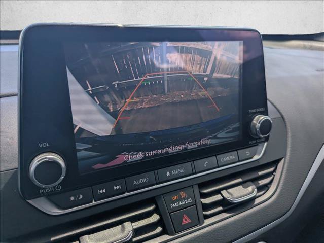 Used 2022 Nissan Altima 2.5 SV FWD image 13