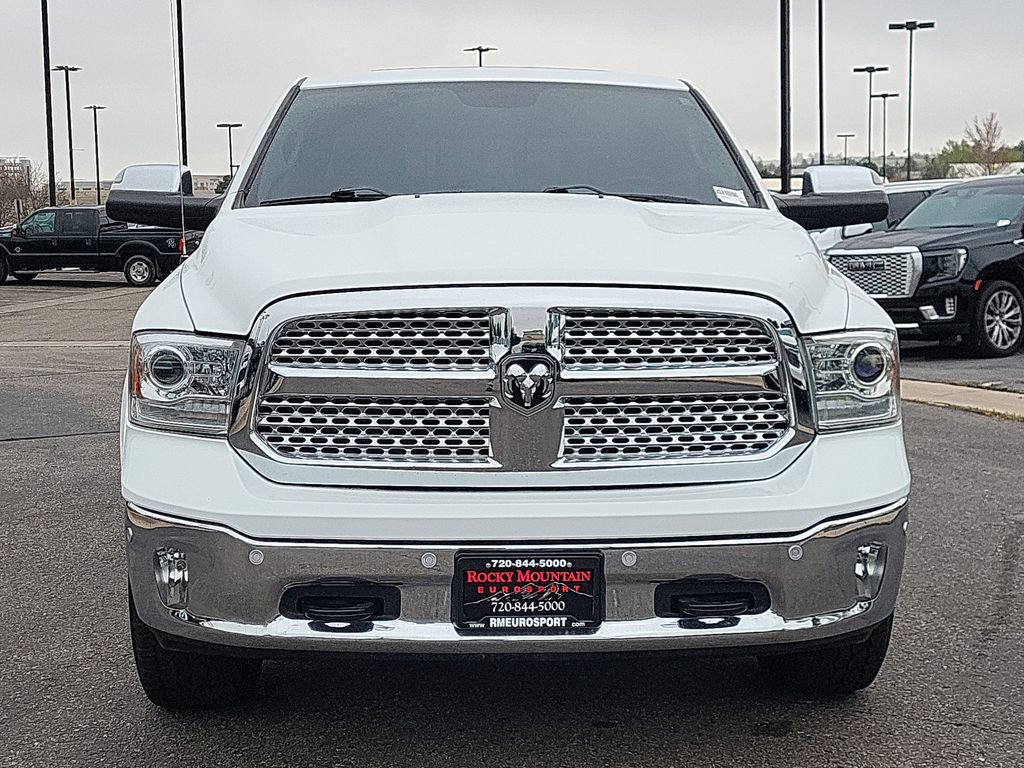 Used 2018 RAM 1500 Laramie w/ Convenience Group AWD/4WD image 9