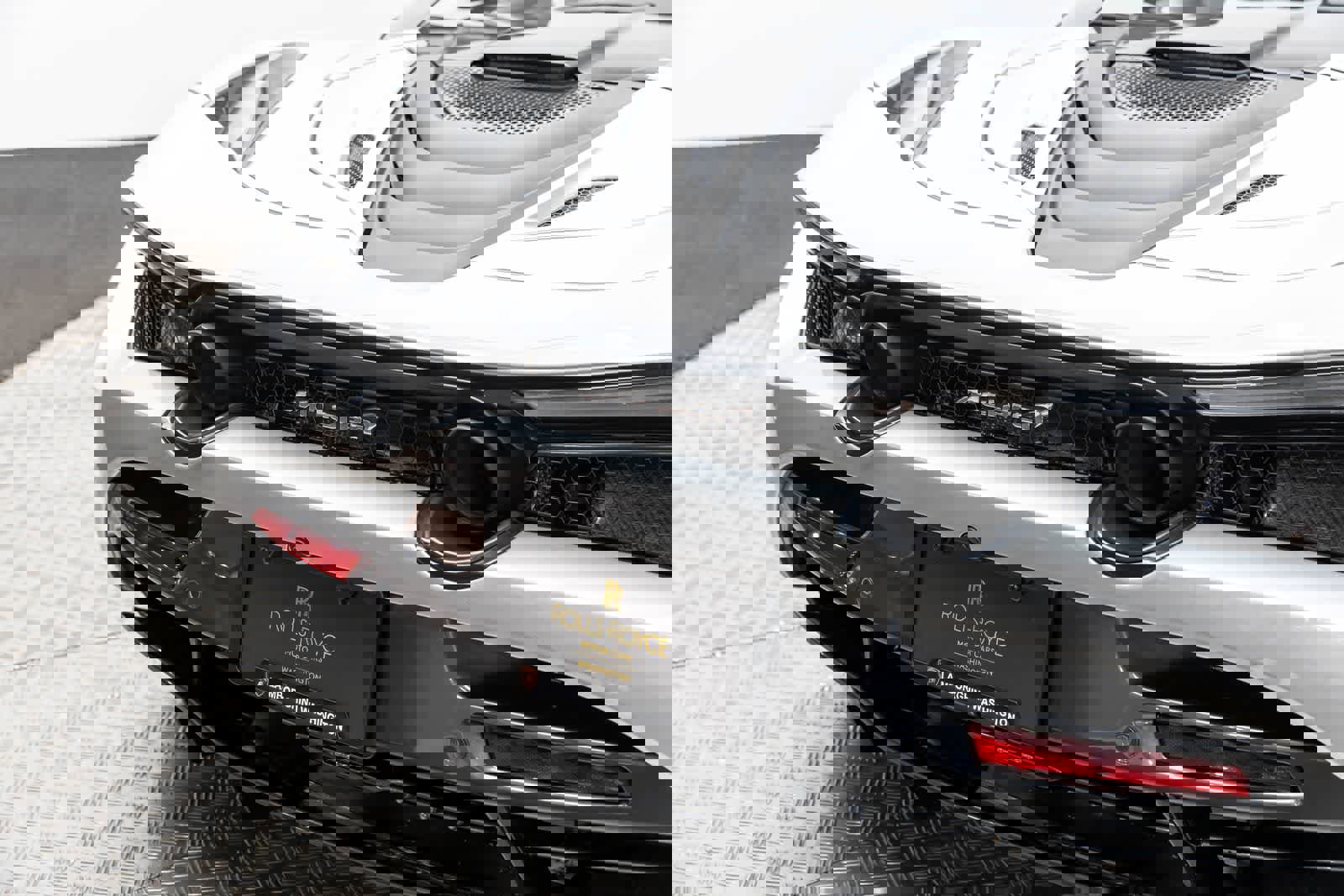 Used 2022 McLaren 720S Spider image 31