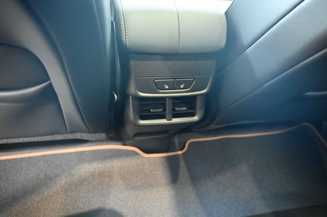New 2026 GMC Terrain AT4 w/ Convenience Package III AWD/4WD image 27
