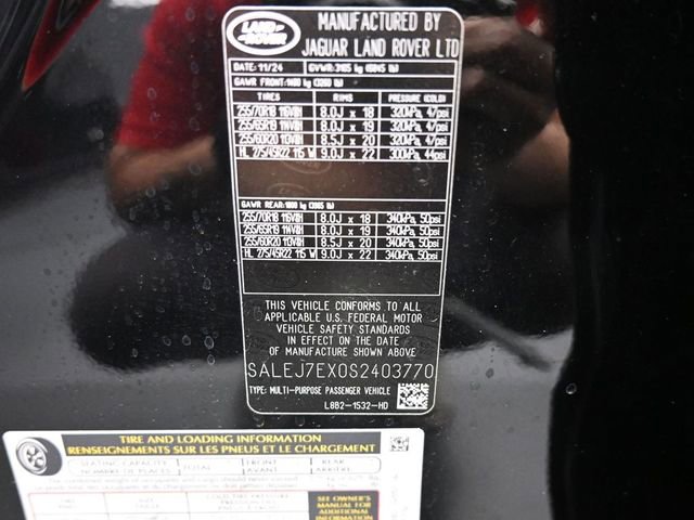 Used 2025 Land Rover Defender 110 S AWD/4WD image 15