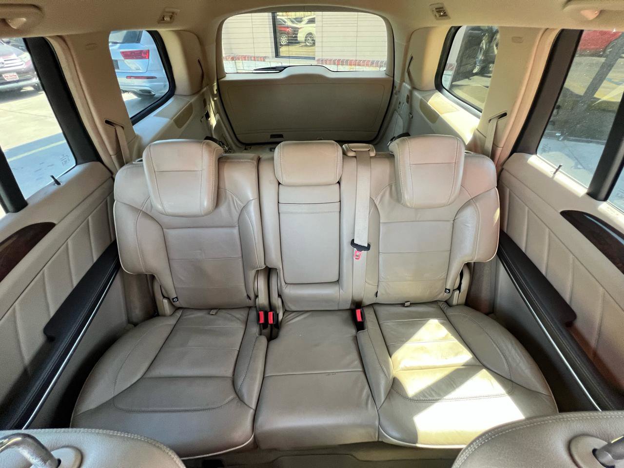 Used 2014 Mercedes-Benz GL 450 4MATIC image 29