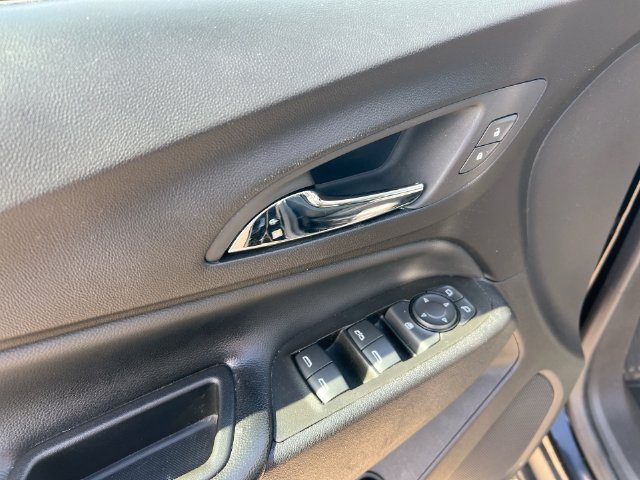 Used 2024 Chevrolet Equinox LT FWD image 24