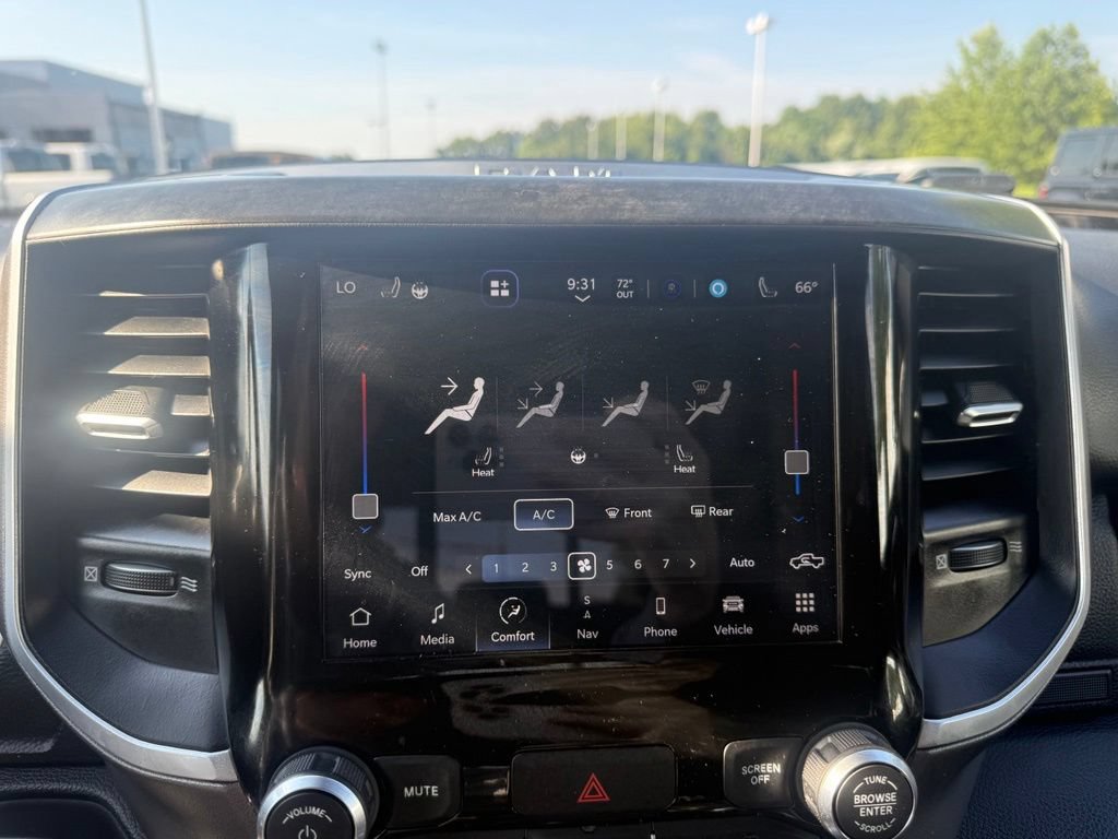 Used 2023 RAM 1500 Big Horn AWD/4WD image 26