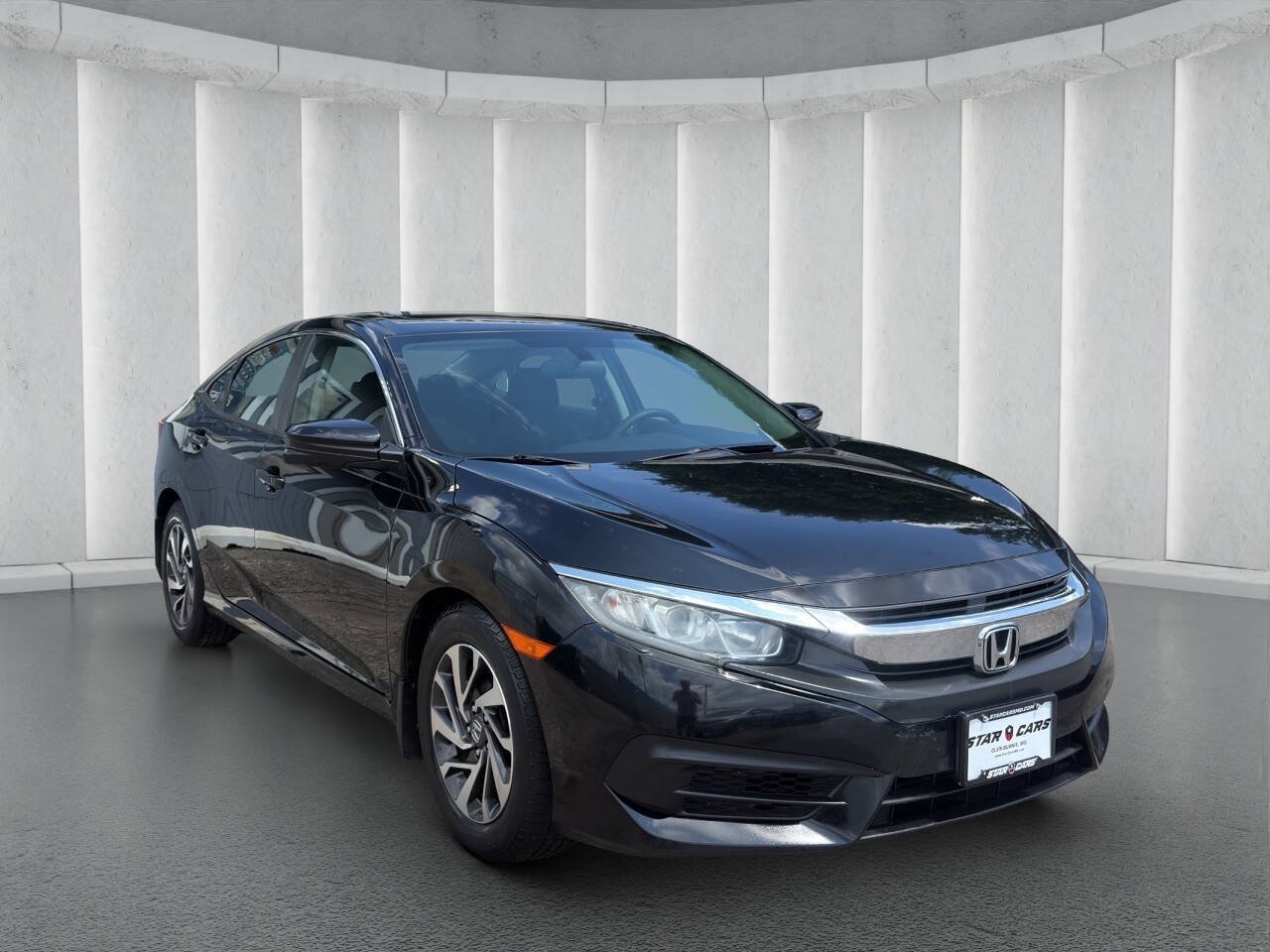 Used 2018 Honda Civic EX image 7