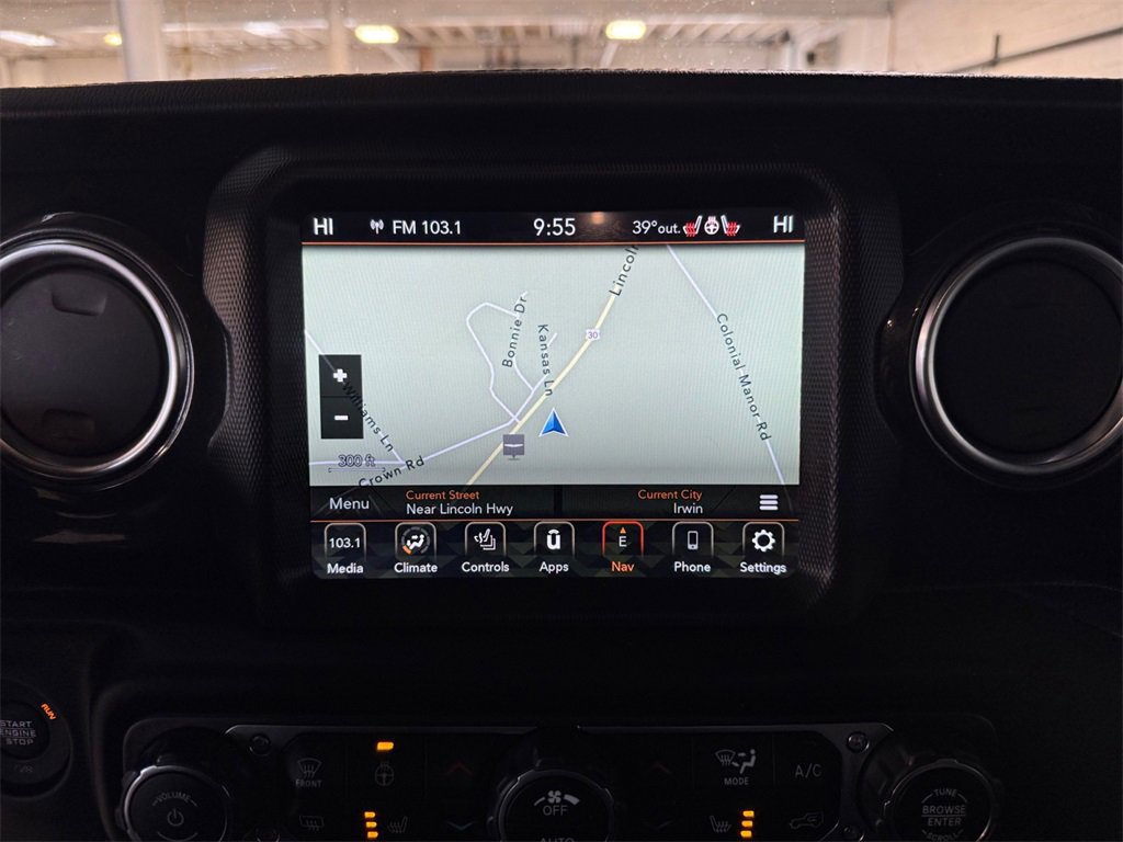 Used 2020 Jeep Wrangler Unlimited Sahara image 19