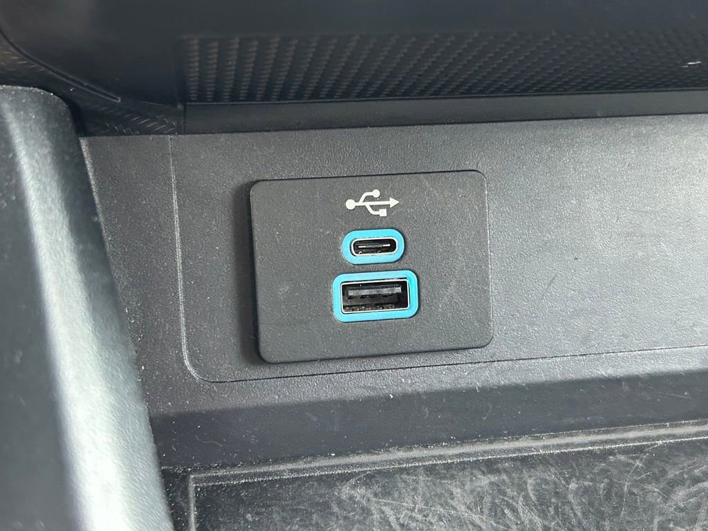 Used 2024 Ford Mustang Coupe RWD image 23