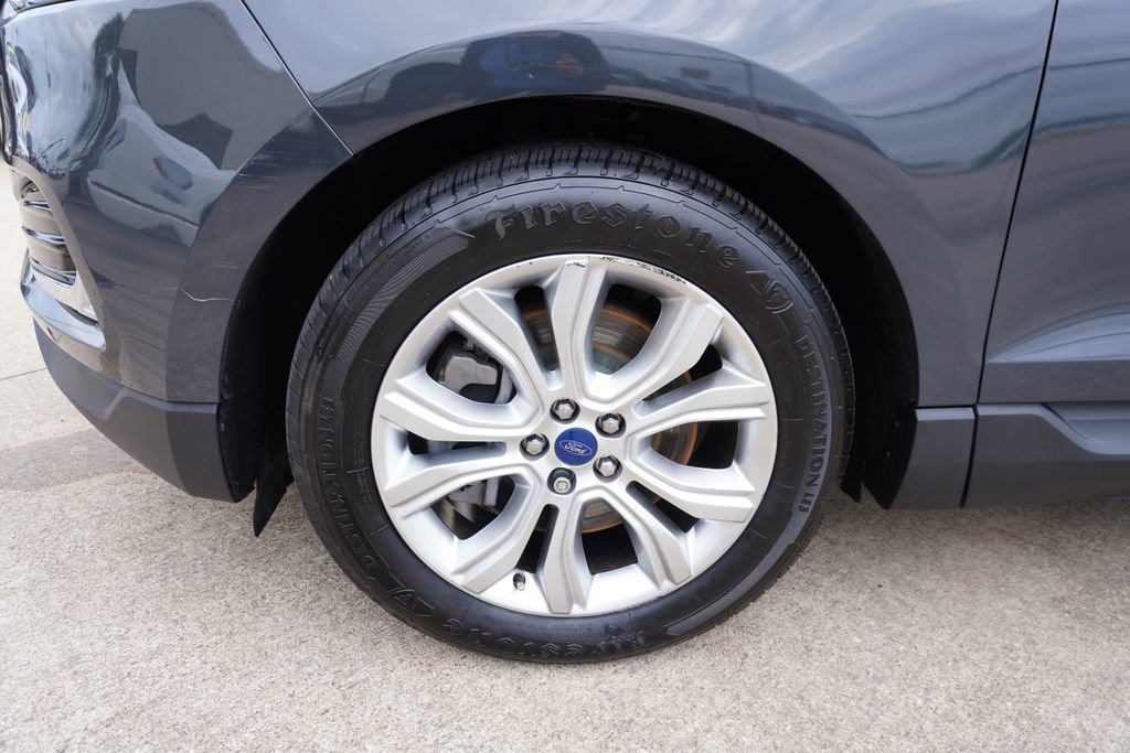 Used 2021 Ford Edge Titanium image 29