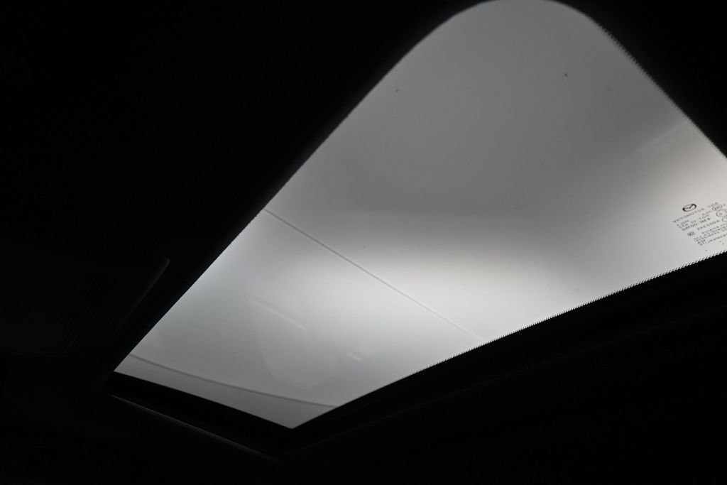 Used 2024 MAZDA MAZDA3 s AWD/4WD image 26