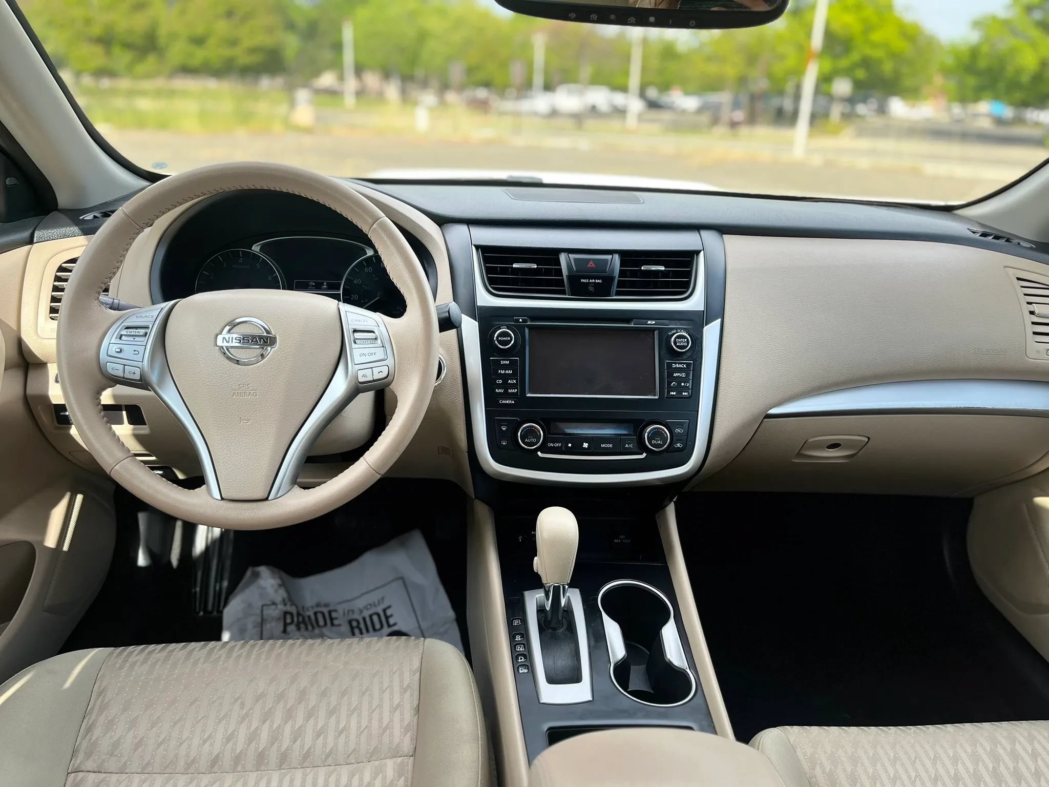 Used 2016 Nissan Altima 2.5 SV w/ Convenience Package FWD image 13