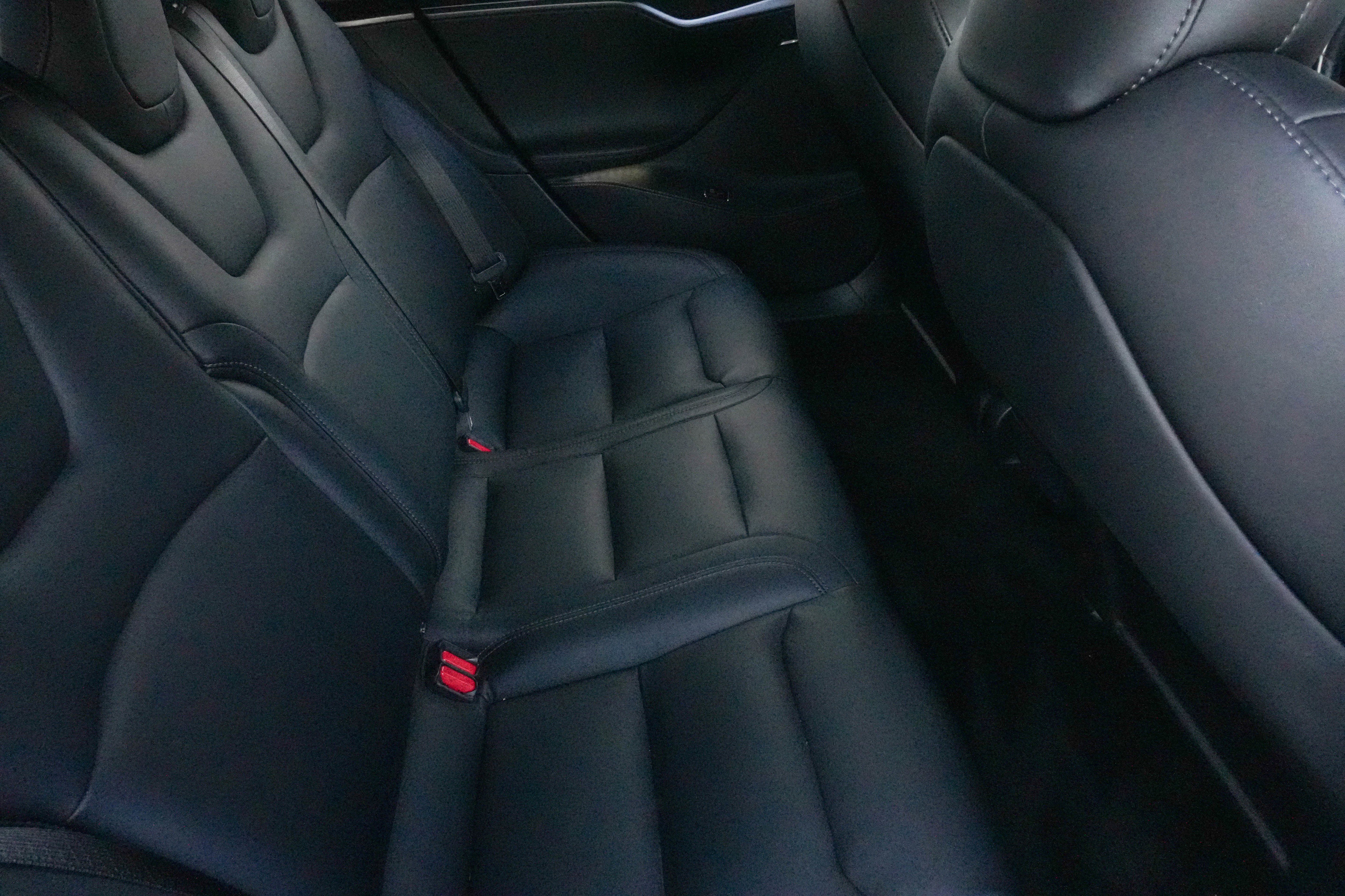 Used 2020 Tesla Model S Long Range Plus image 31