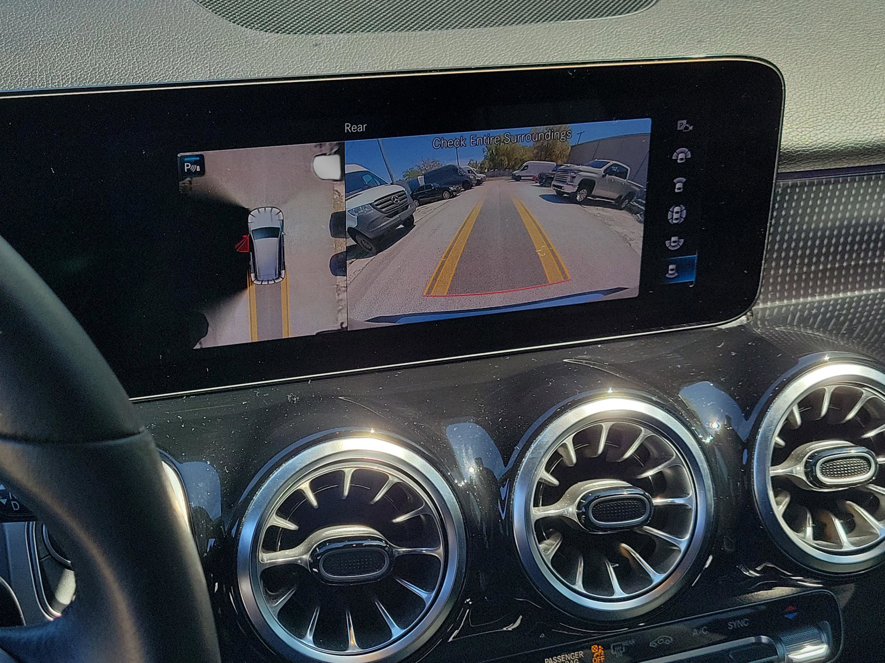 Certified 2022 Mercedes-Benz GLB 250 4MATIC image 32