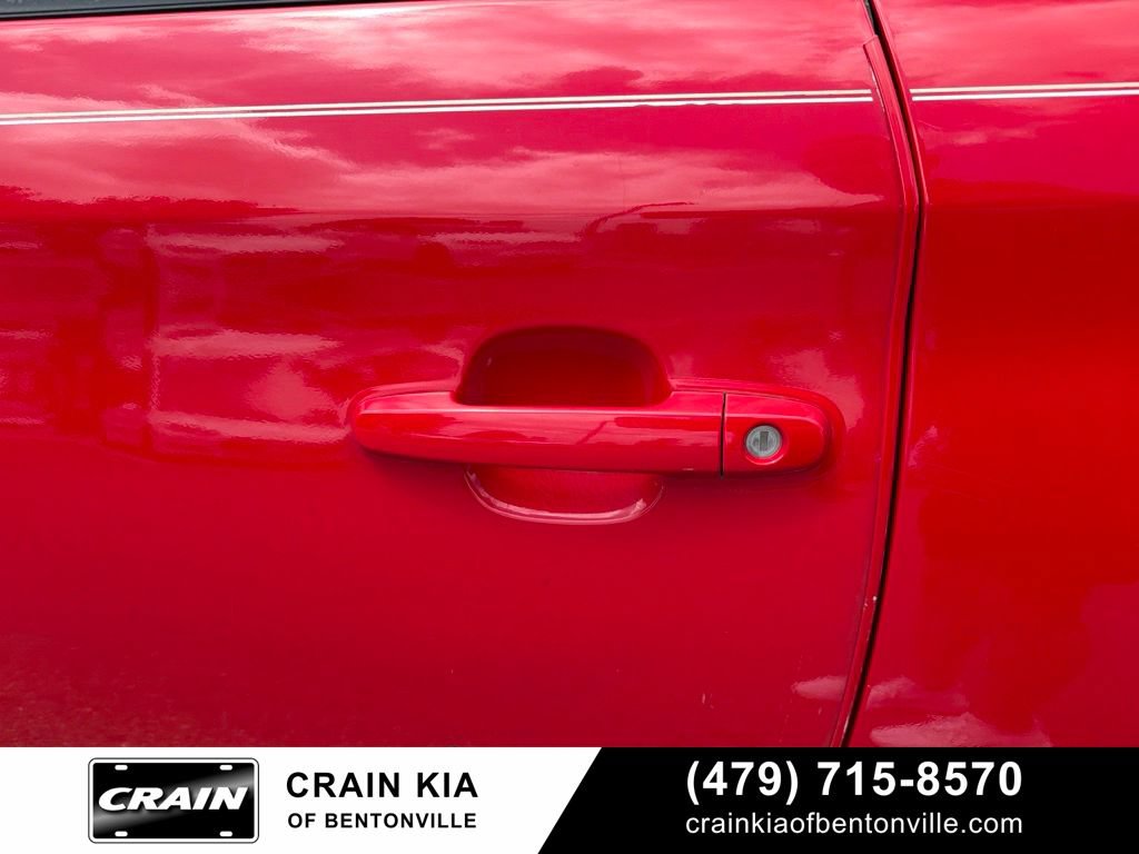 Used 2005 Toyota Solara SLE FWD image 13