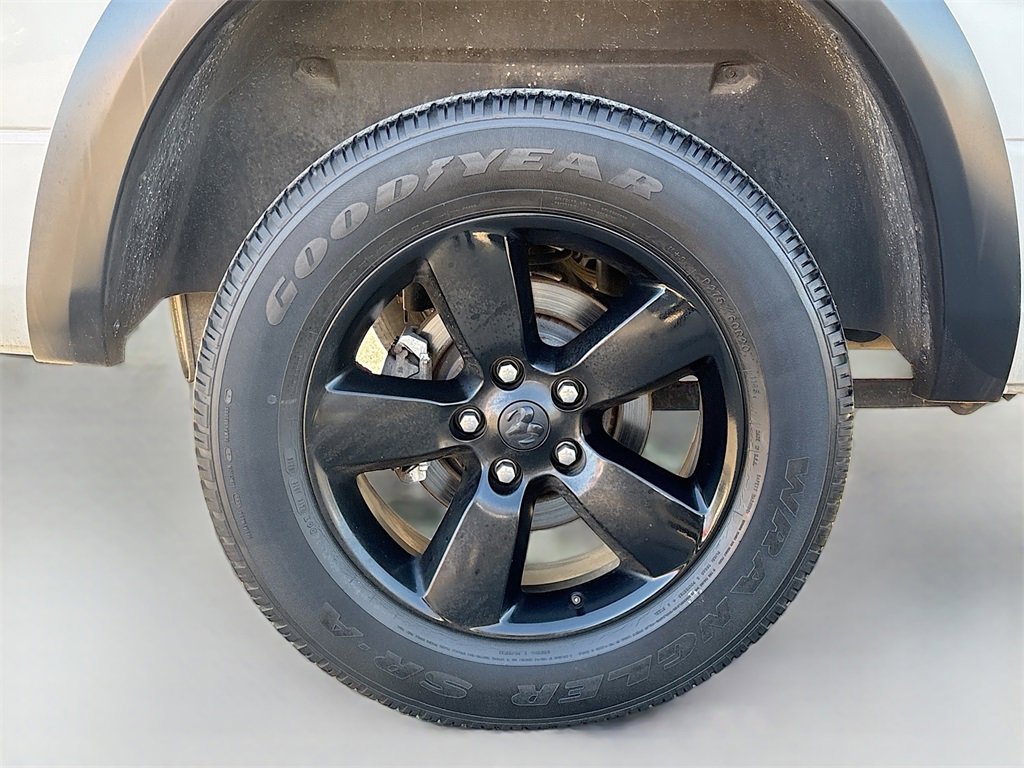 Used 2019 RAM 1500 Classic Warlock image 28