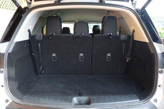 Certified 2025 Nissan Pathfinder SV AWD/4WD image 7