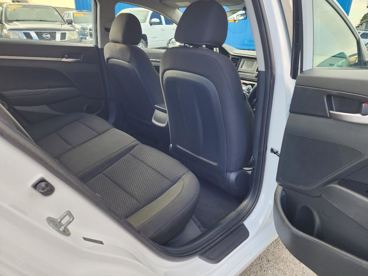 Used 2019 Hyundai Elantra SE w/ Cargo Package image 21