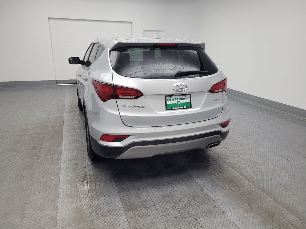 Used 2017 Hyundai Santa Fe Sport image 6