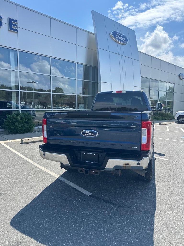 Used 2017 Ford F250 XLT w/ XLT Value Package AWD/4WD image 5