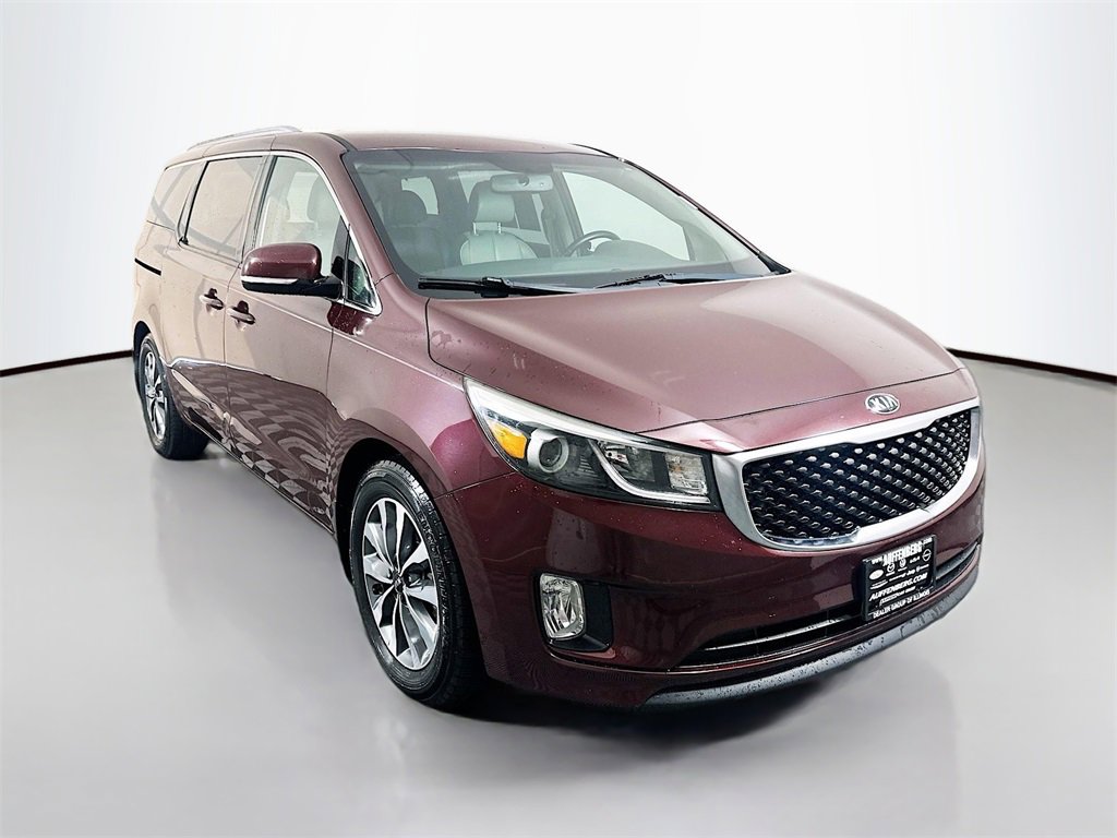Used 2015 Kia Sedona SX