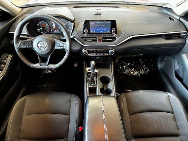 Used 2024 Nissan Altima 2.5 S FWD image 3