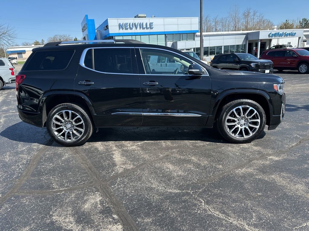 Used 2023 GMC Acadia Denali w/ Trailering Package image 2