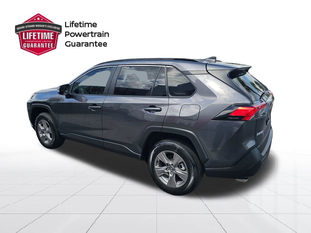 Used 2025 Toyota RAV4 XLE AWD/4WD image 3