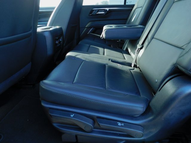 Used 2025 Chevrolet Tahoe Z71 image 23