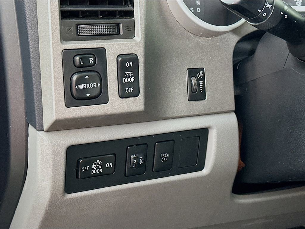 Used 2013 Toyota Tundra Grade w/ Tow Pkg image 14