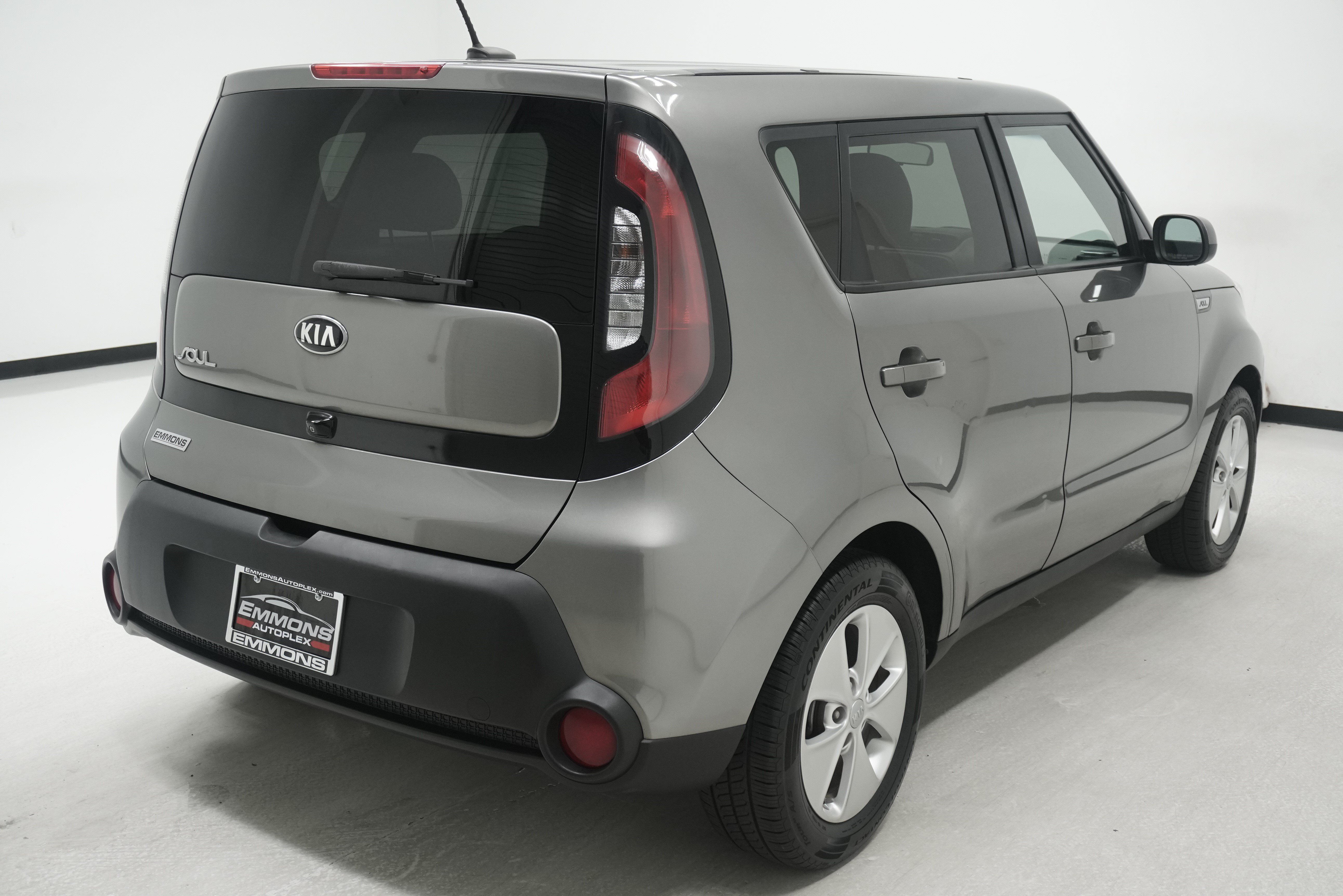 Used 2016 Kia Soul w/ Convenience Package FWD image 3