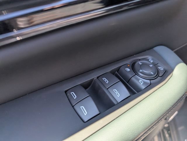 New 2026 GMC Yukon XL AT4 w/ AT4 Premium Plus Package AWD/4WD image 16
