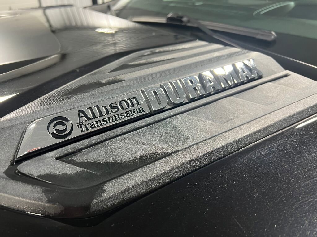 Used 2022 Chevrolet Silverado 2500 High Country w/ Z71 Off-Road Package image 15