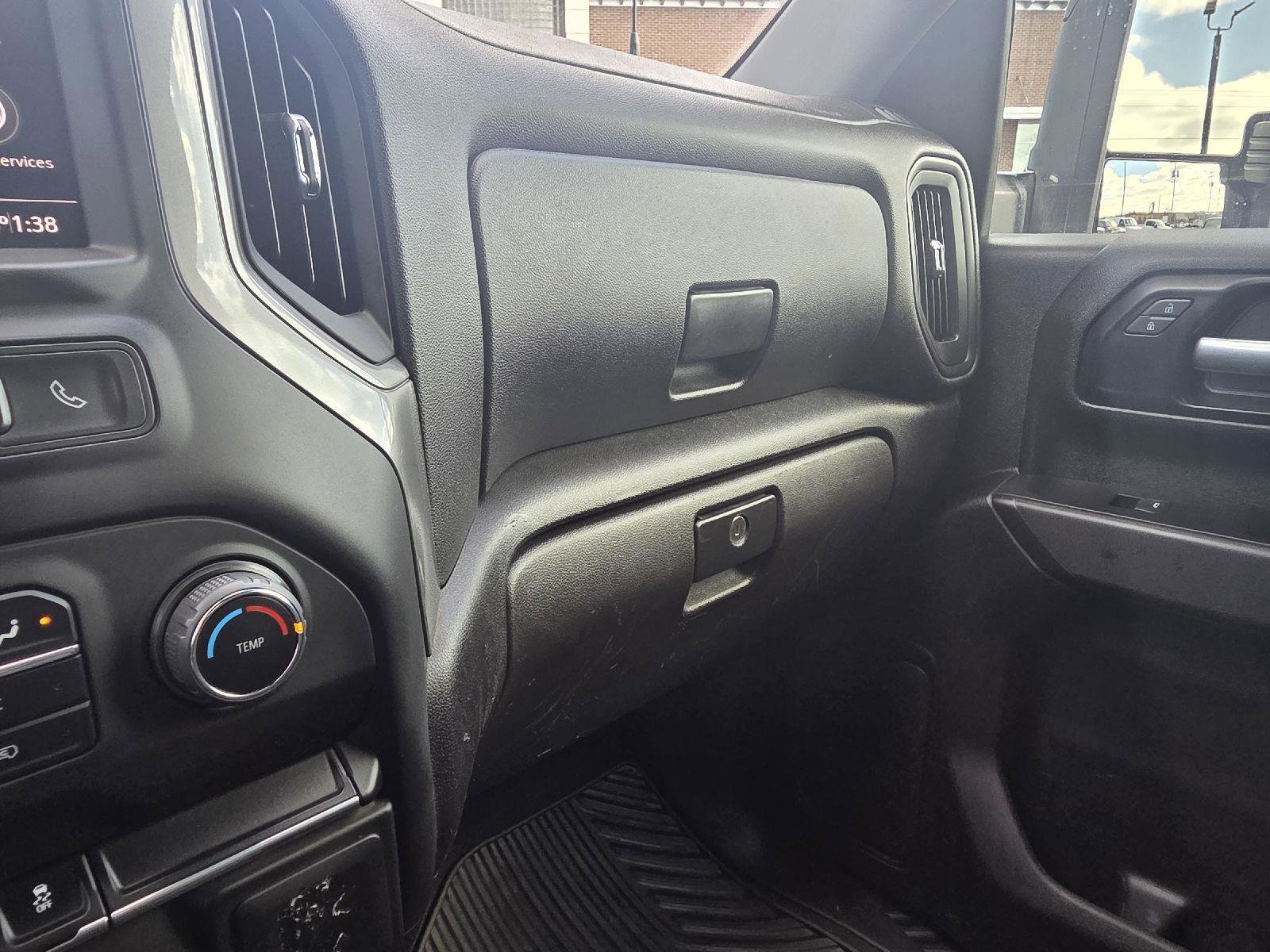 Used 2022 Chevrolet Silverado 2500 Custom w/ Custom Convenience Package image 22